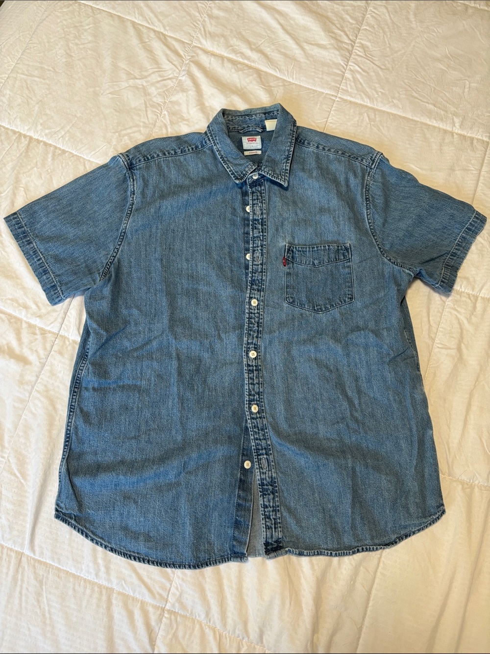 Levi's Men's Short Sleeve Denim Button-Down Shirt - Light Blue